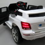 Obrazek produktu SUV X1 BIAŁY autko na akumulator łożyska w kołach regulowana kierownica